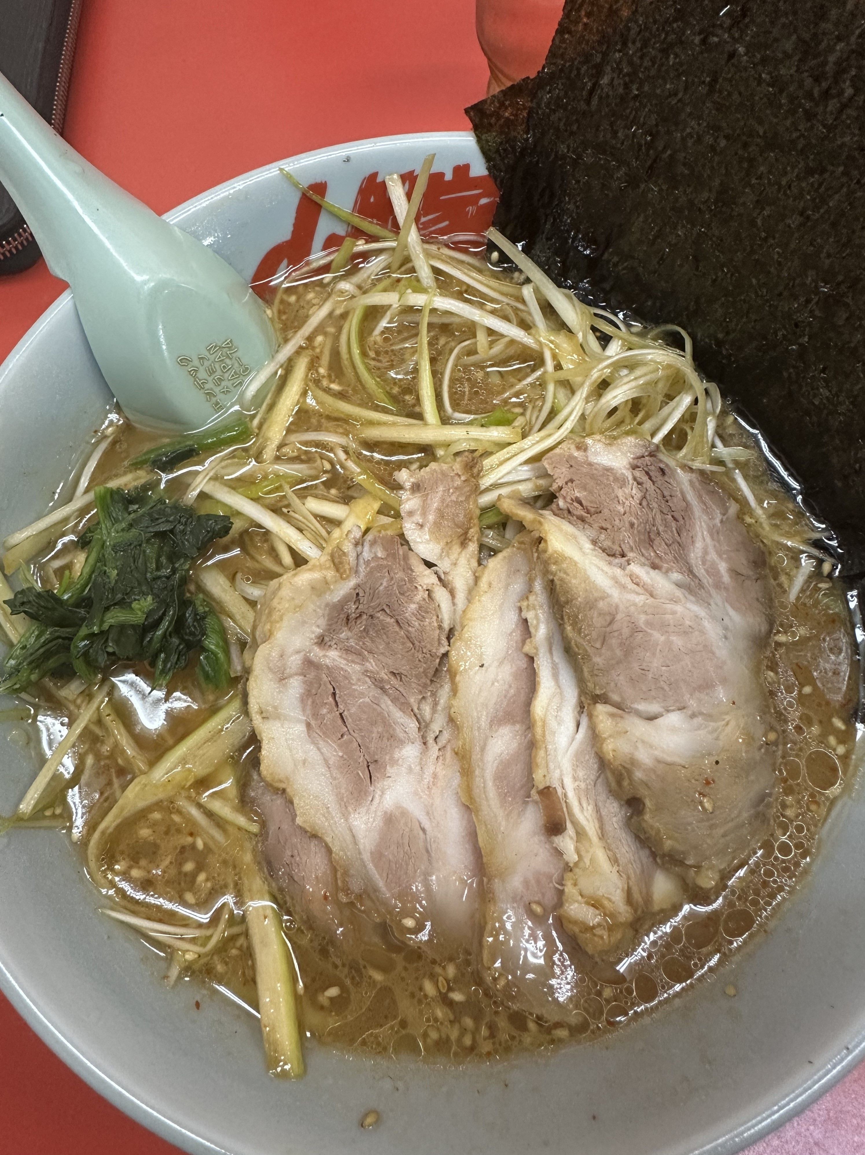 山岡家のラーメン